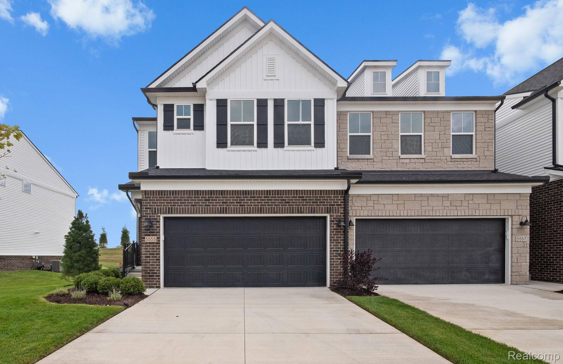 Ann Arbor, MI 48108,5569 East Spaniel DR