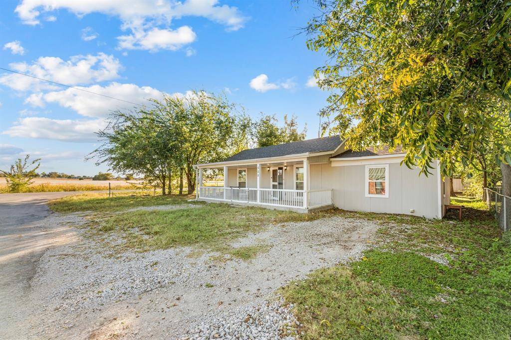 Paradise, TX 76073,528 Elm Street