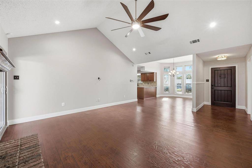 Desoto, TX 75115,813 Timberline Court