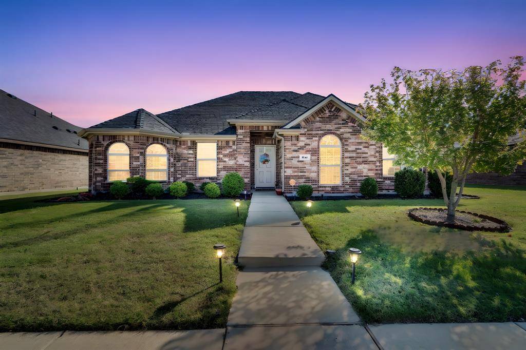 Waxahachie, TX 75165,542 Meadowlake Drive