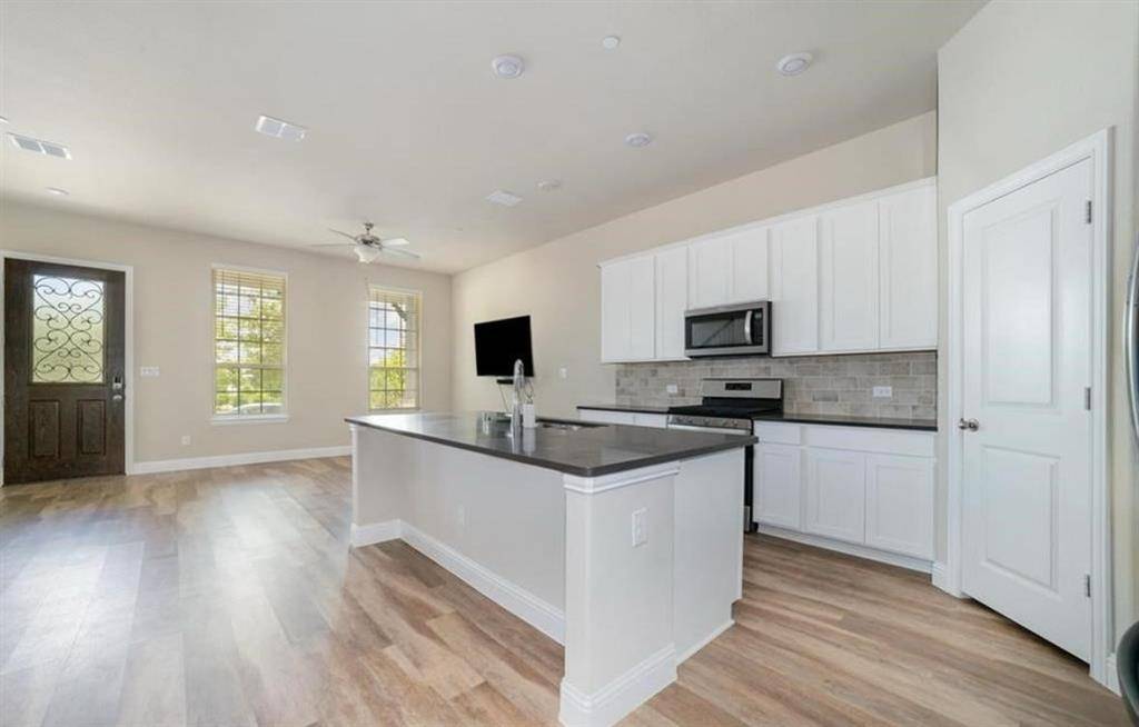 Rowlett, TX 75088,7609 Sunset Boulevard