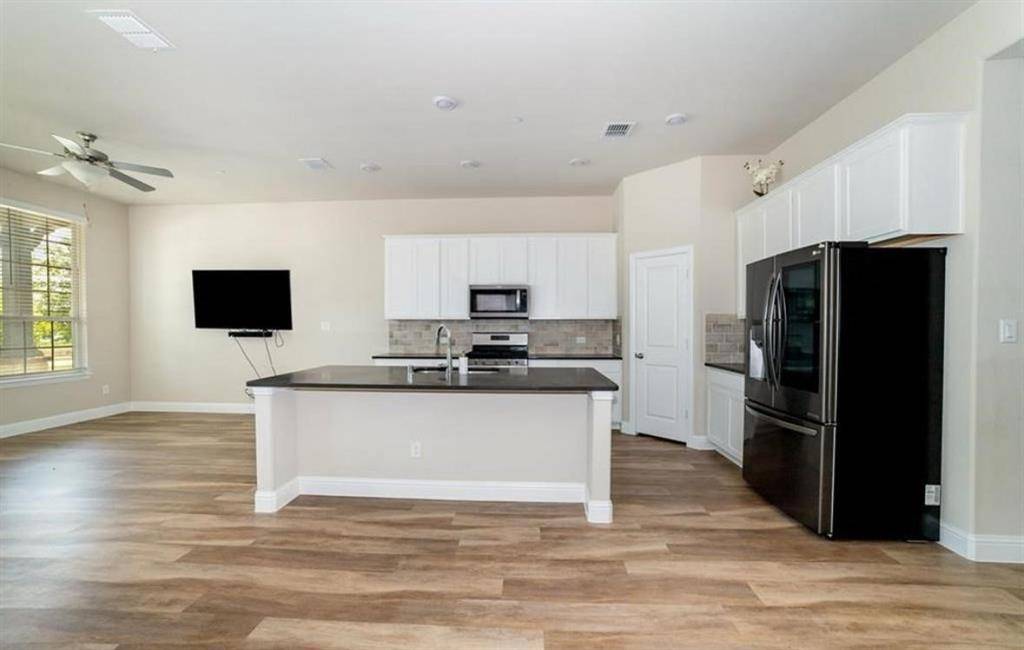 Rowlett, TX 75088,7609 Sunset Boulevard