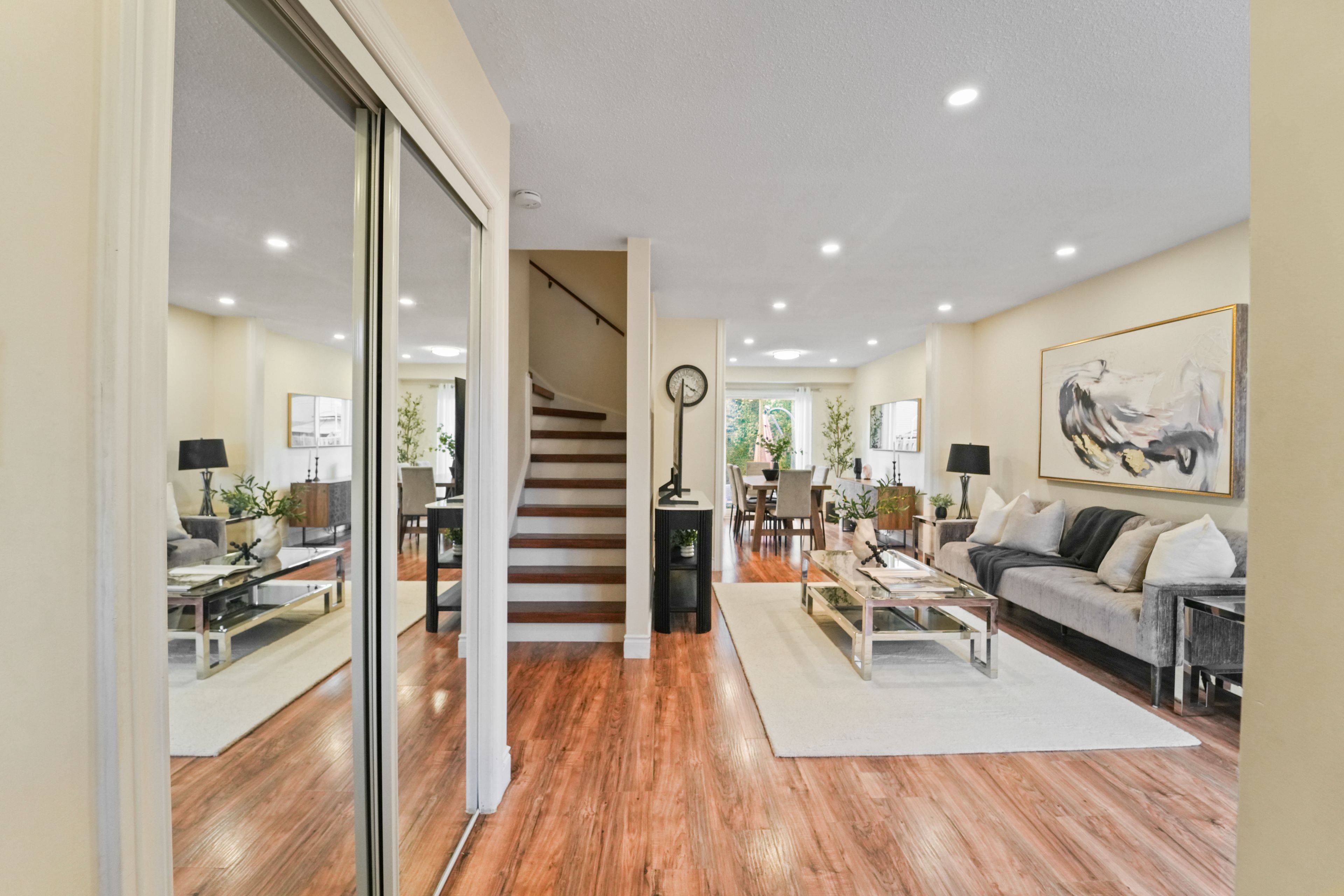 Milton, ON L9T 4V6,522 Roseheath DR