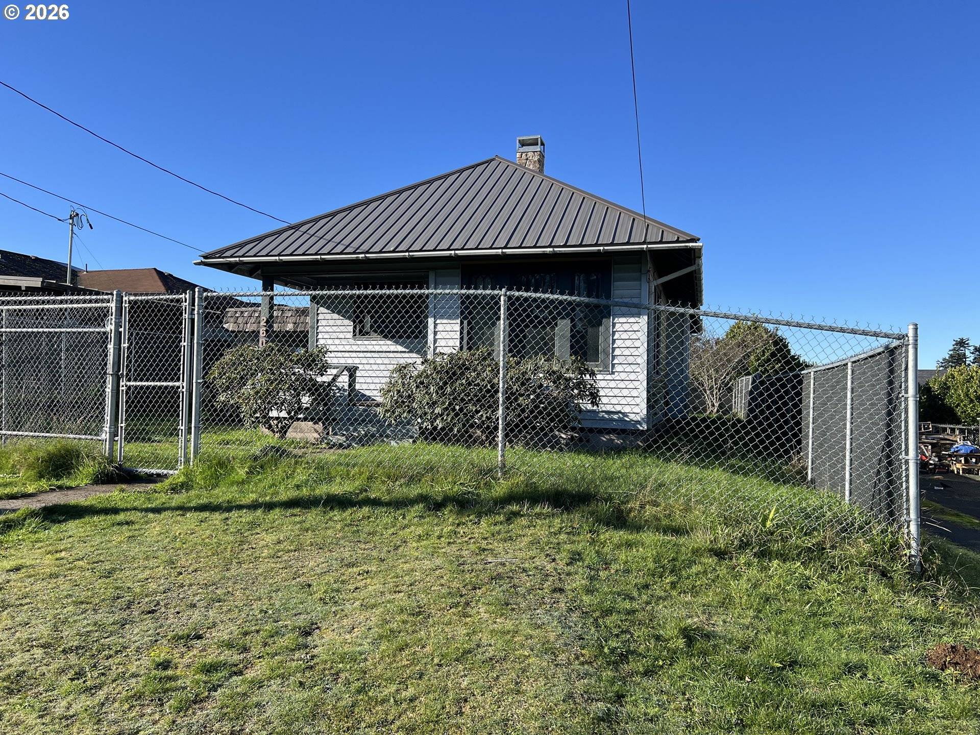 North Bend, OR 97459,2260 MEADE ST