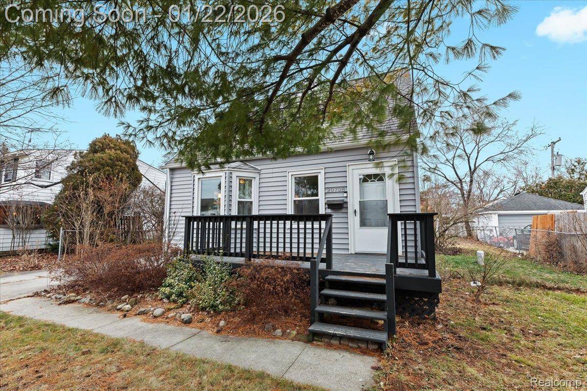 St. Clair Shores, MI 48080,20708 Gaukler ST