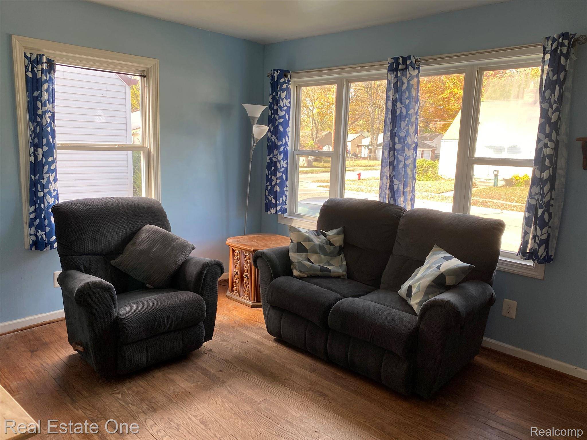 Wayne, MI 48184,34321 John ST