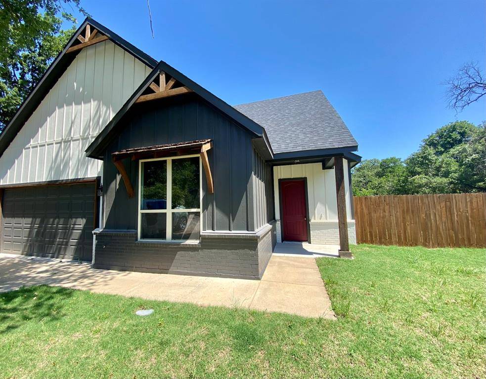 Azle, TX 76020,1600 Willow Wood Drive