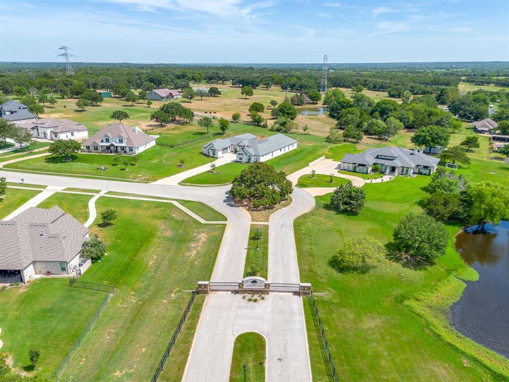 Cleburne, TX 76031,2001 Beauty Berry Court