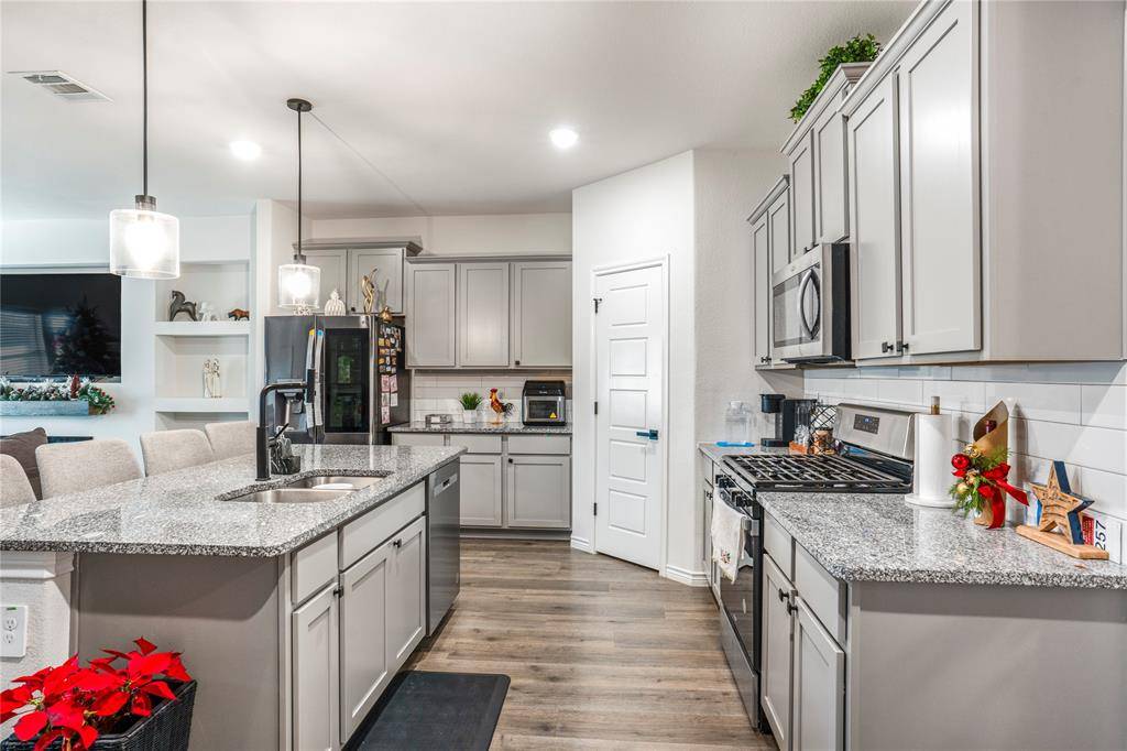 Aubrey, TX 76227,9716 Gooseneck Drive