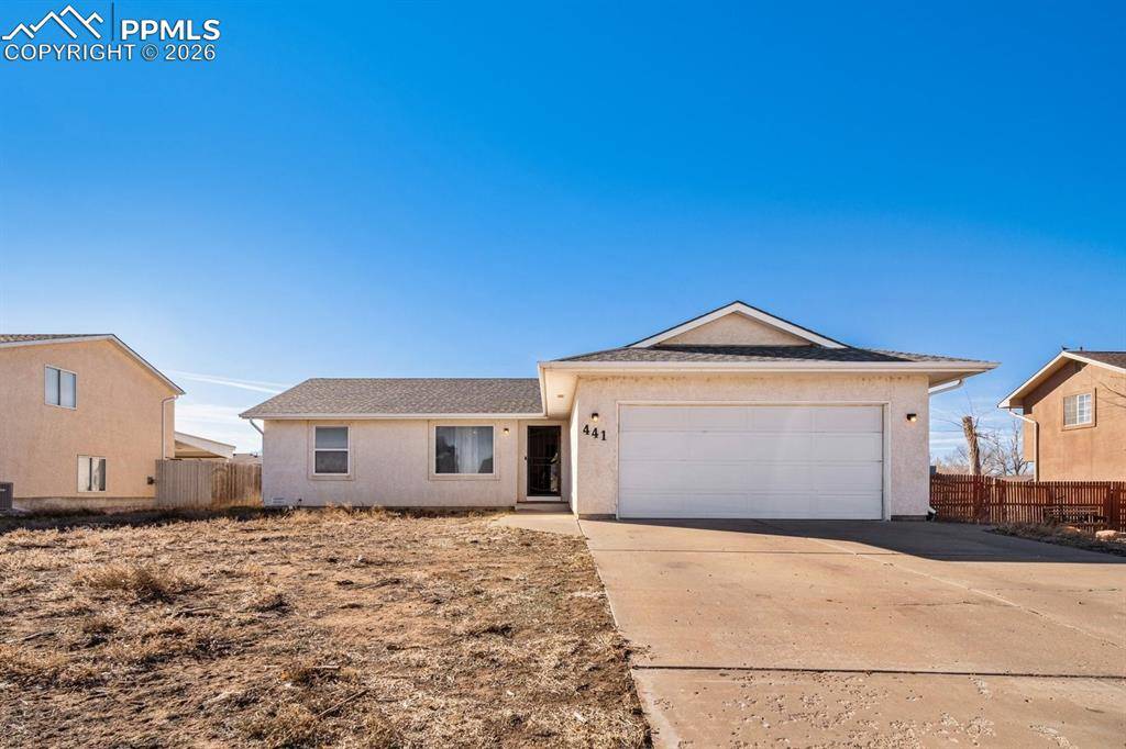 Pueblo, CO 81007,441 S Oak Creek DR