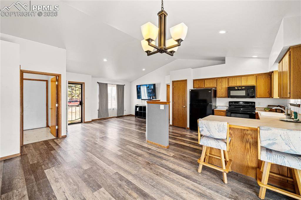 Pueblo, CO 81007,441 S Oak Creek DR