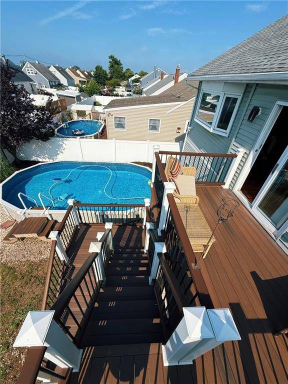 22 Wilshire CT, Freeport, NY 11520