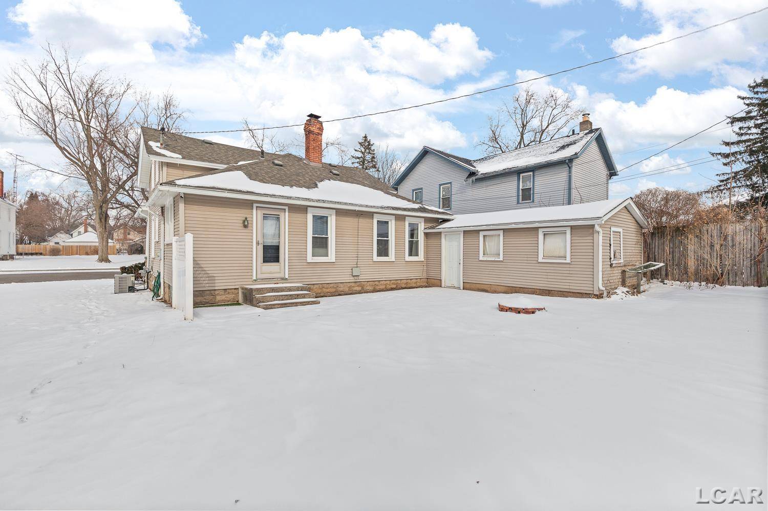 Clinton Village, MI 49236,215 Brown ST