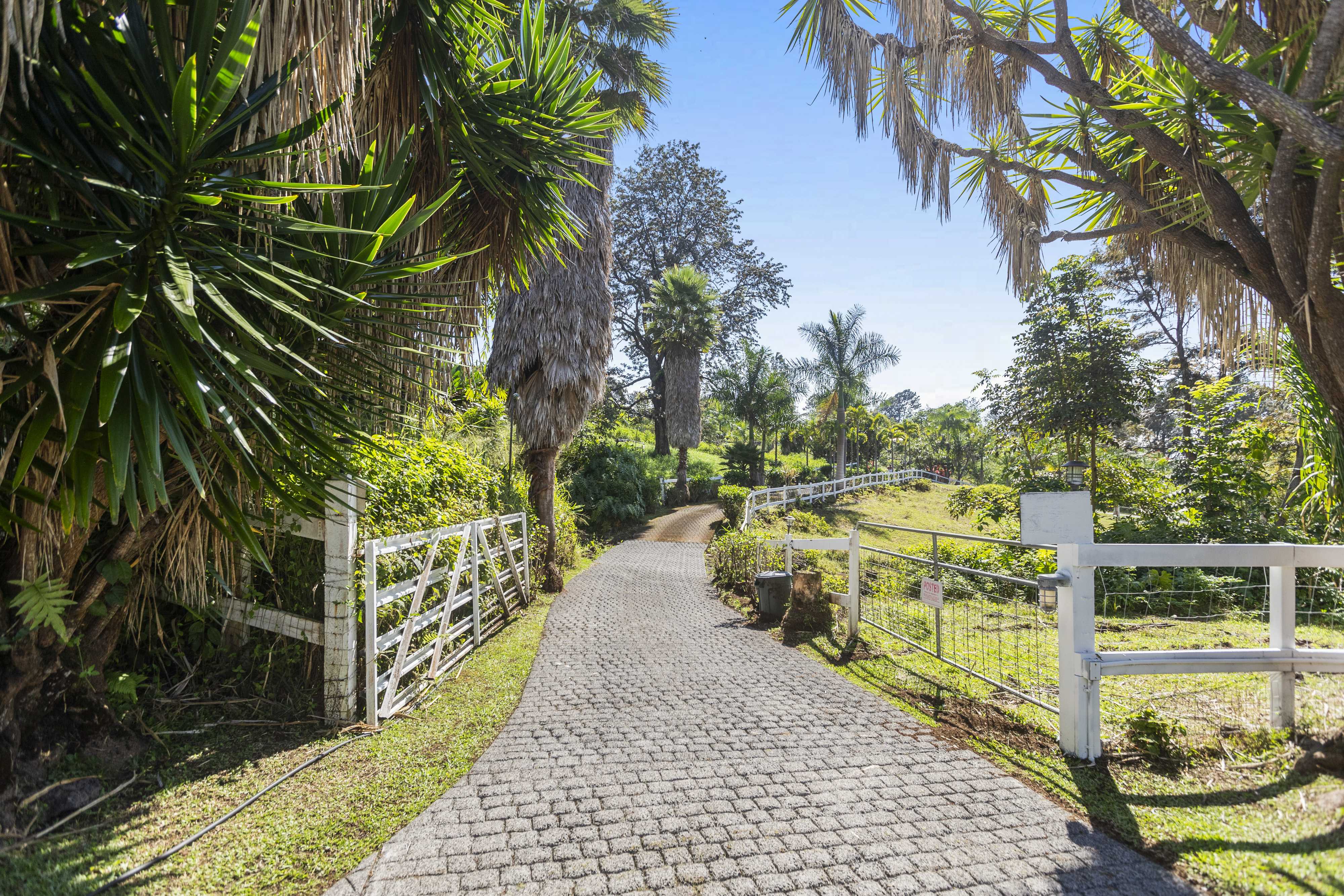 75-1079 KEOPU MAUKA DR, Holualoa, HI 96725