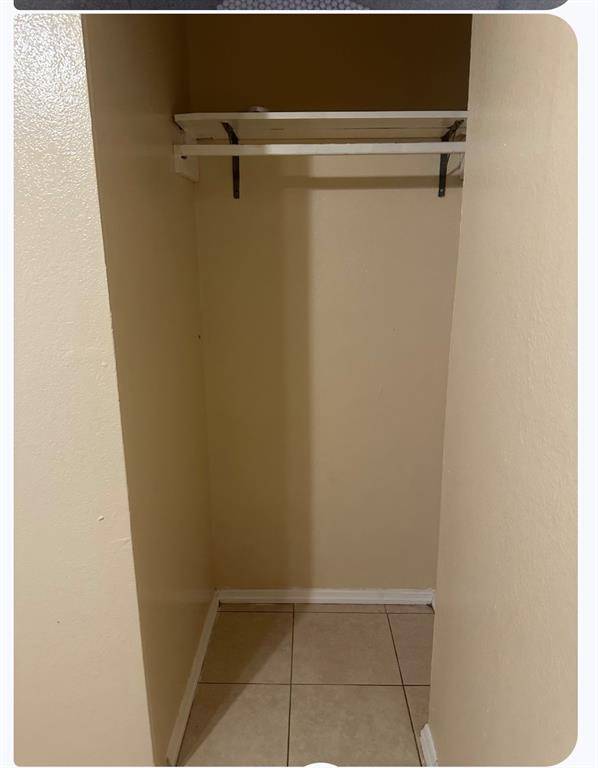 North Lauderdale, FL 33068,6530 SW 7th Ct