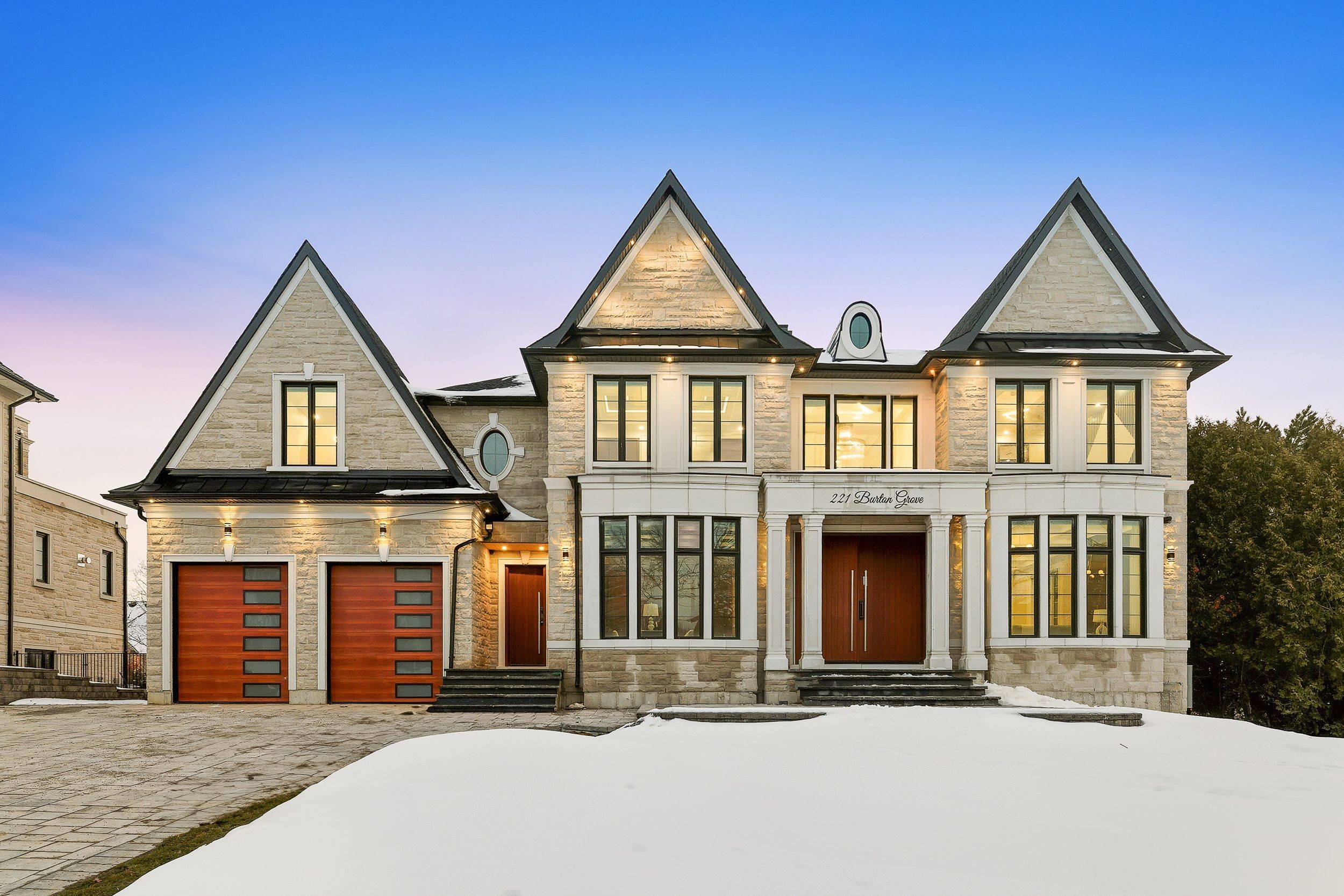 King, ON L7B 1C7,221 Burton Grove N/A