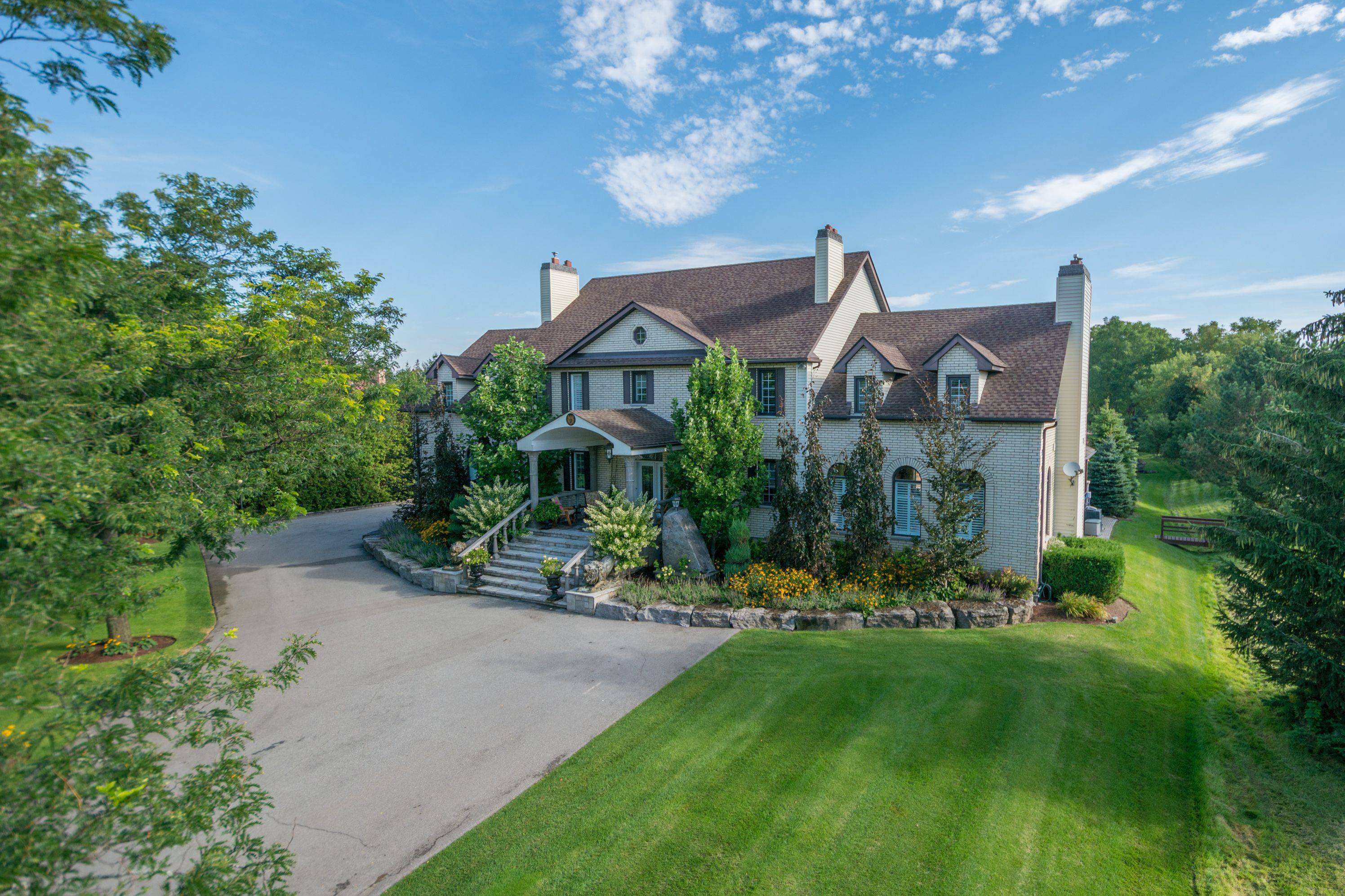 71 Mae CT, Milton, ON L0P 1B0