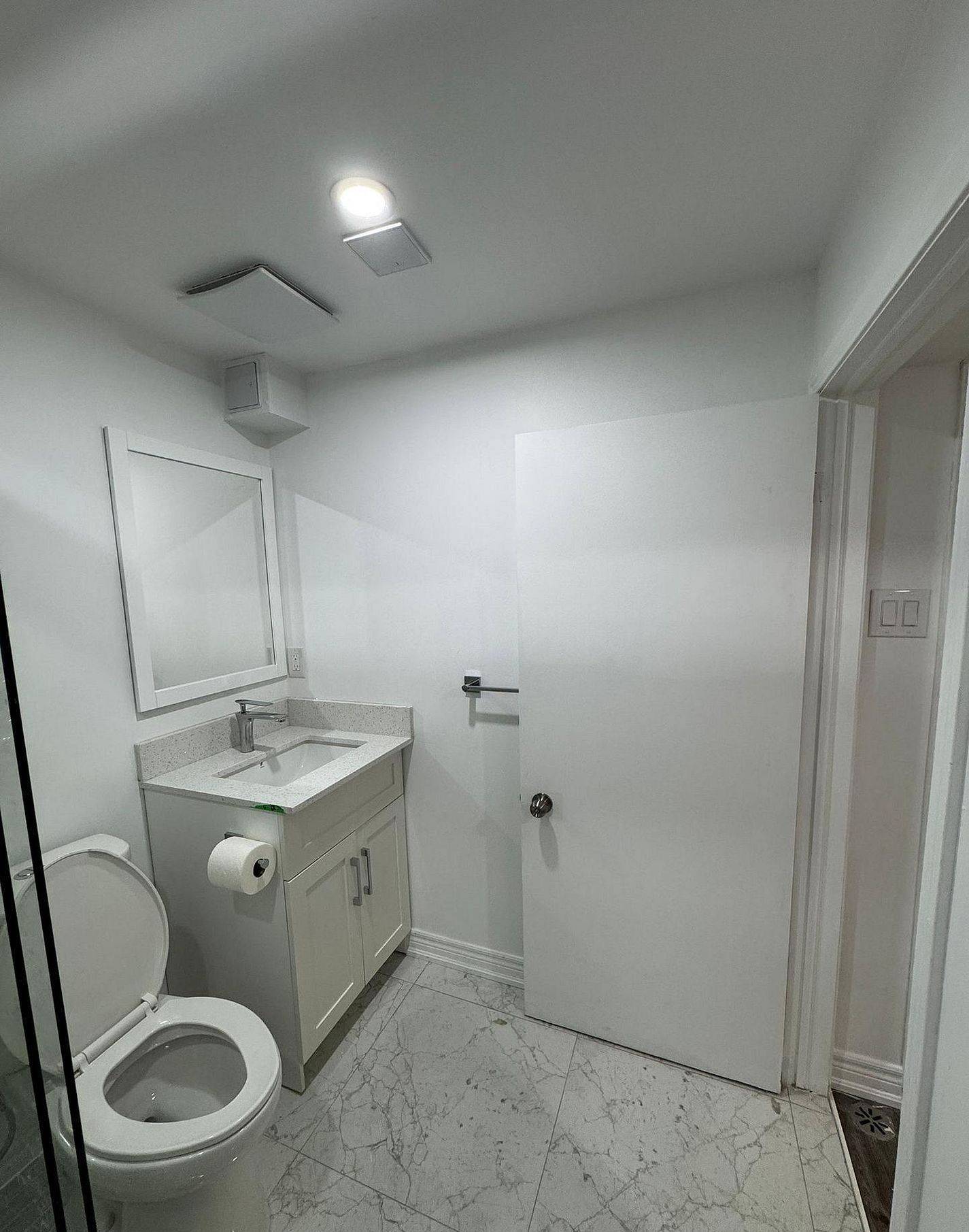 Mississauga, ON L5N 1Z7,2946 Quetta Mews