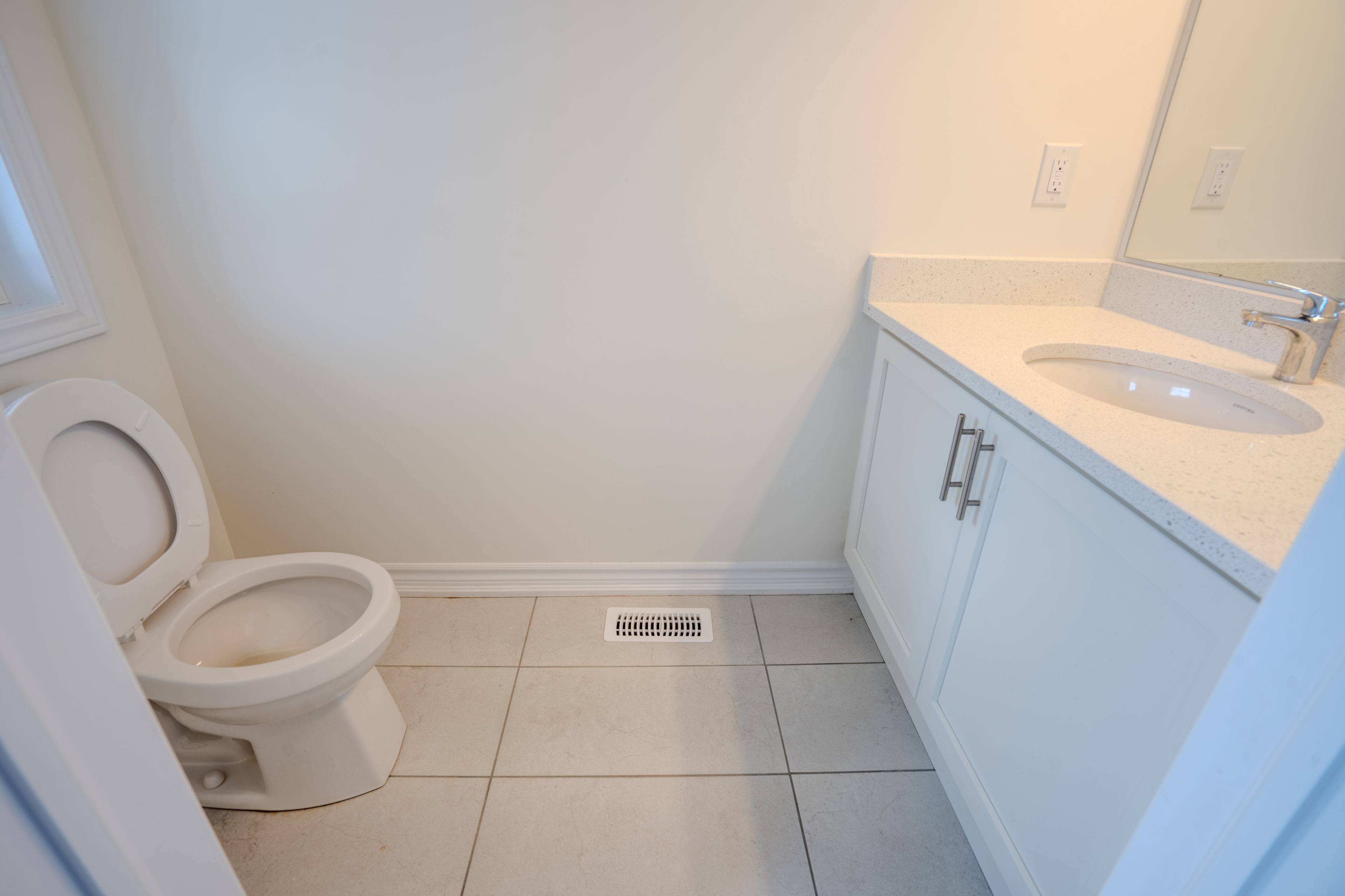 Brantford, ON N3T 0X4,68 Granka ST