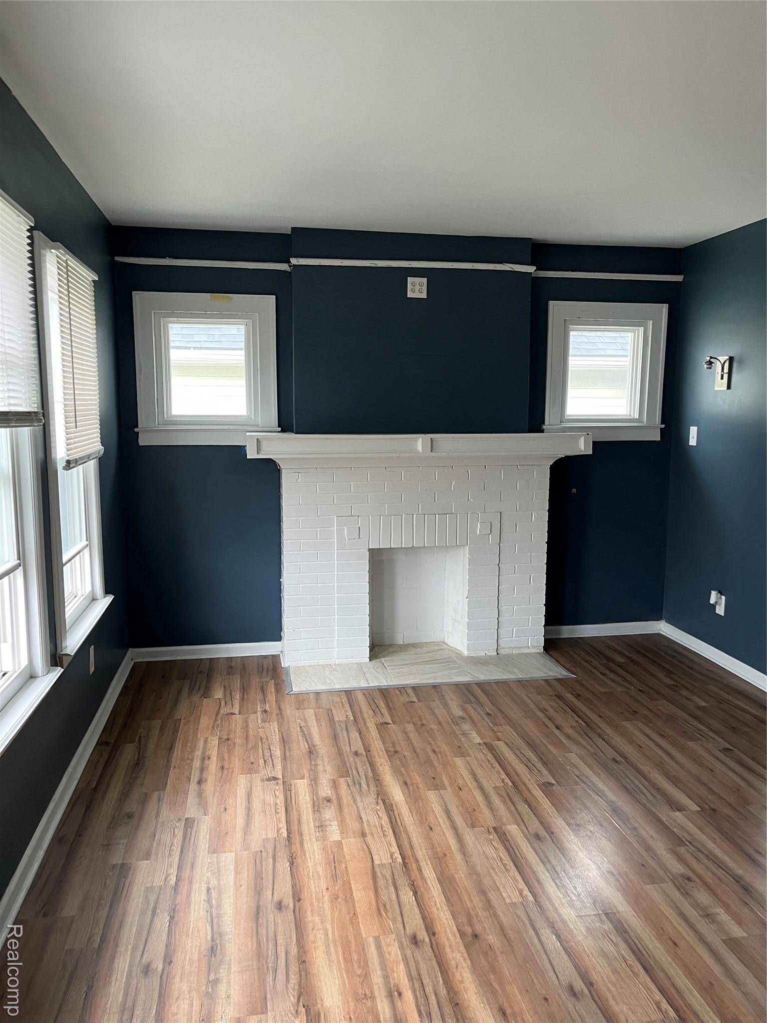 Detroit, MI 48238,2469 Ford ST