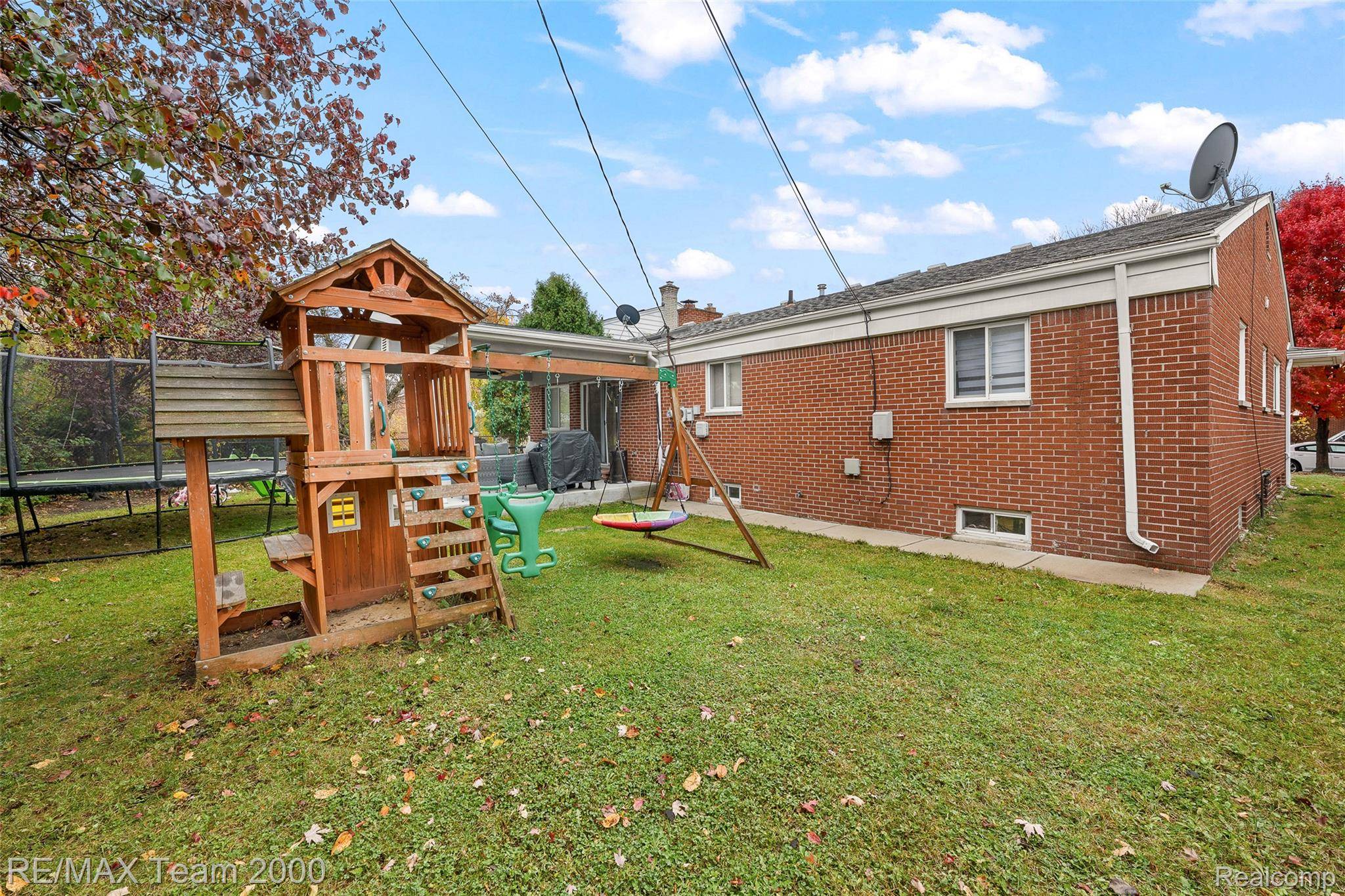 Dearborn Heights, MI 48127,1262 Sherbourne DR