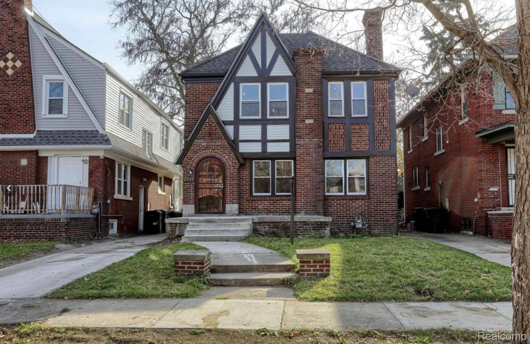 Detroit, MI 48206,2717 Burlingame ST