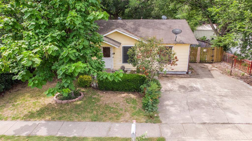 Fort Worth, TX 76119,3528 Kellis Street