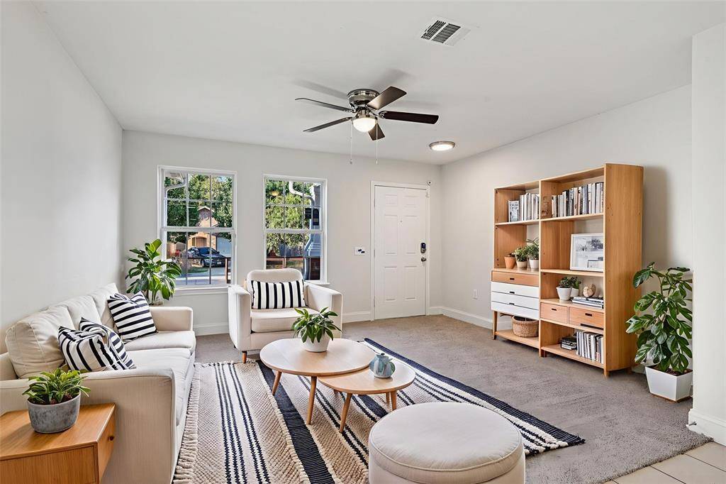 Dallas, TX 75215,2714 Silkwood Street