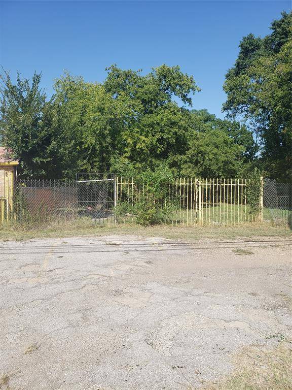 Dallas, TX 75210,3022 Lagow Street