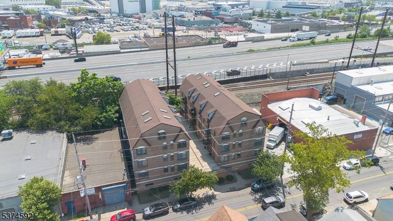 Newark City, NJ 07105,63-69 Rome St