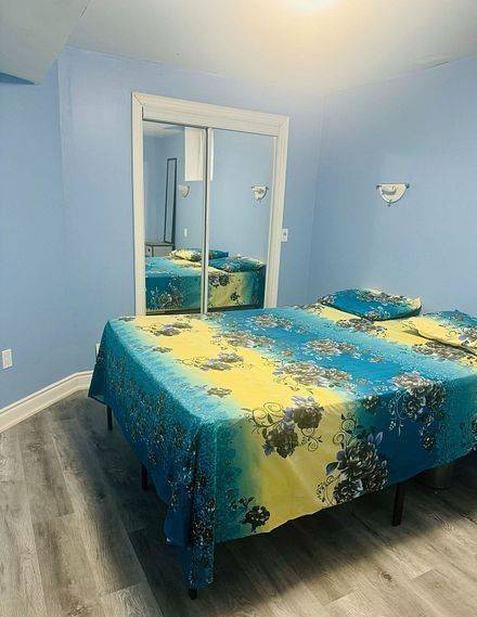 Brampton, ON L7A 2T8,32 Maple Beach CRES