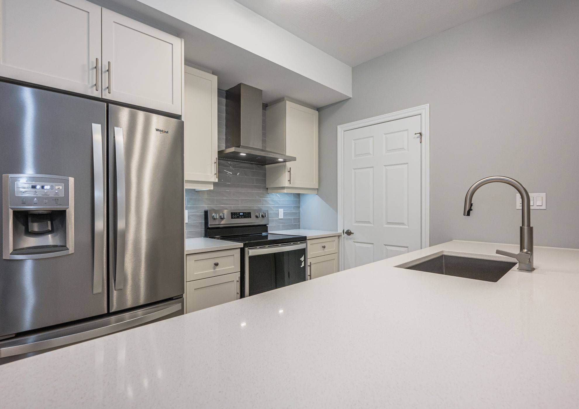 Kitchener, ON N2R 1R7,164 Oat LN