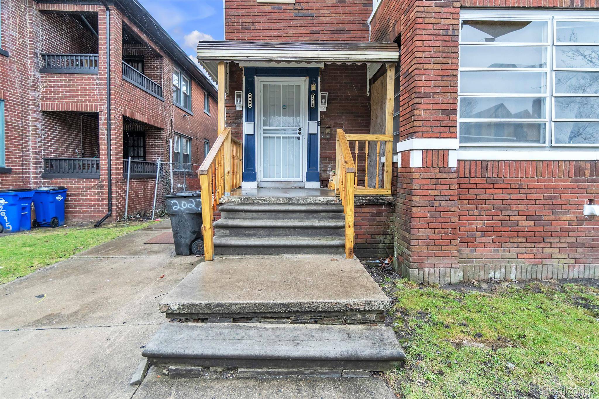 Detroit, MI 48206,2051 CALVERT ST