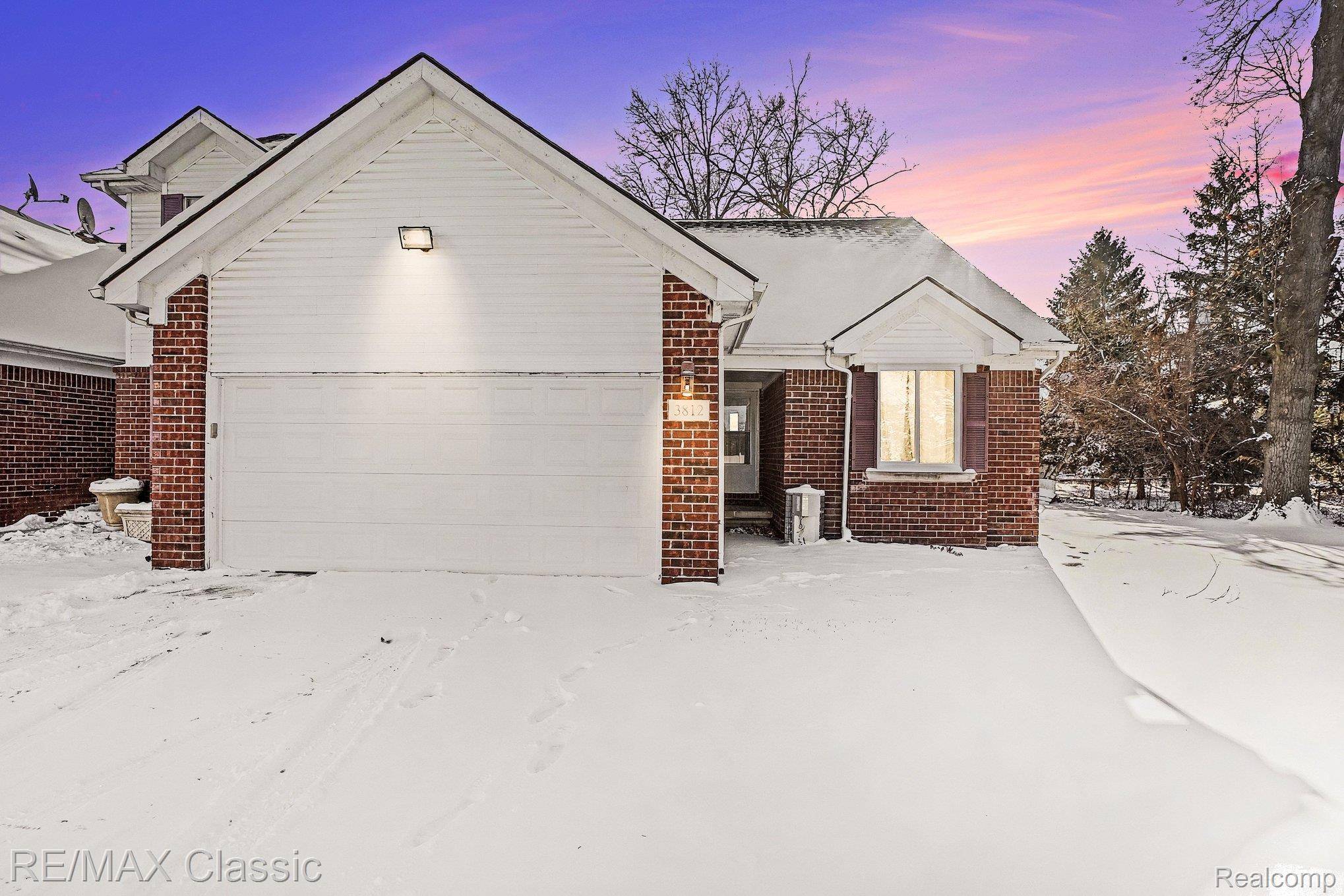 Warren, MI 48091,3812 Lesia DR #14