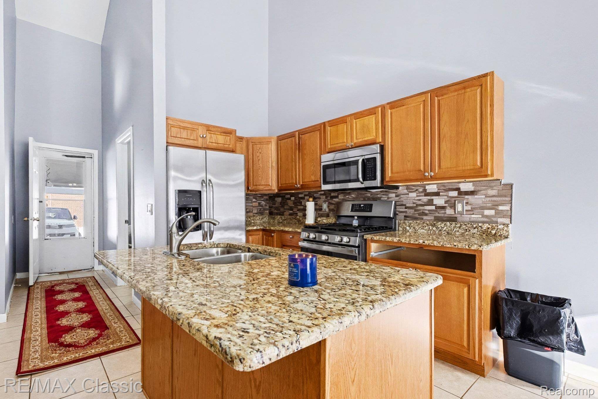 Warren, MI 48091,3812 Lesia DR #14