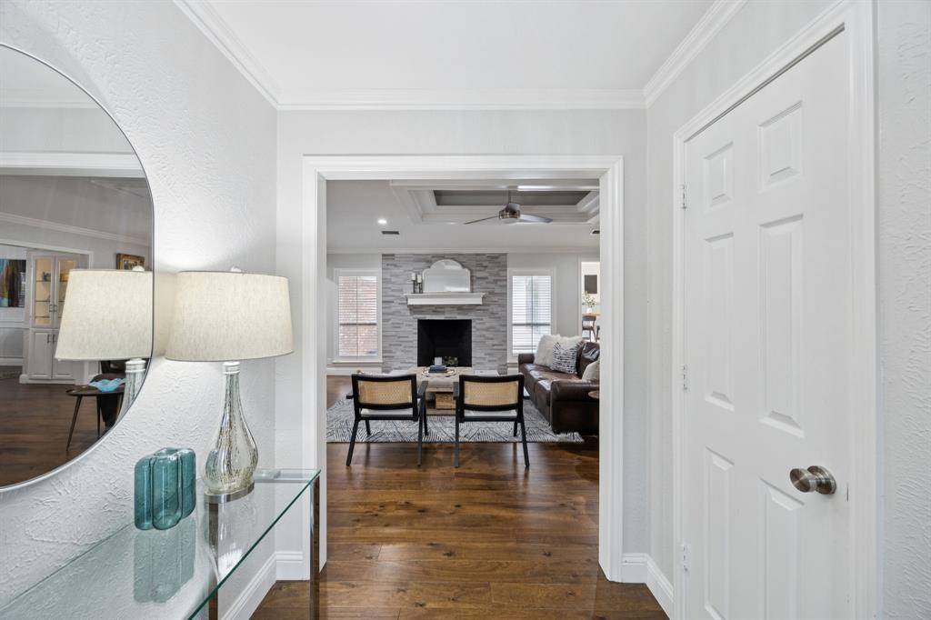 Dallas, TX 75243,9227 Whitehurst Drive