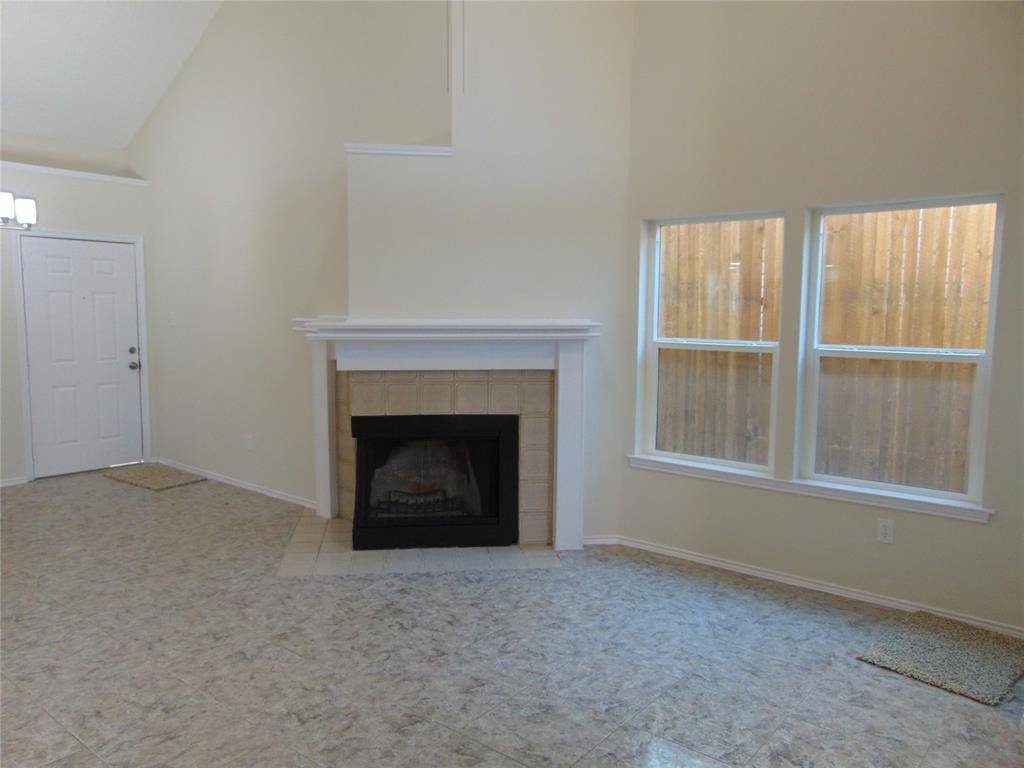 Dallas, TX 75227,4912 Berridge Lane