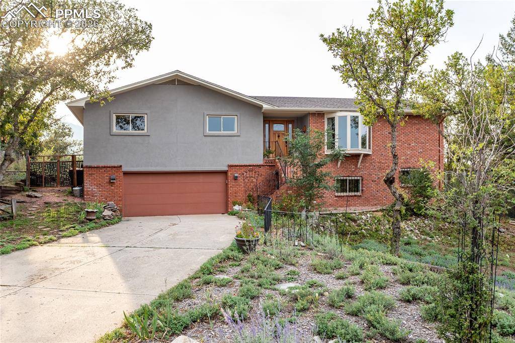 Colorado Springs, CO 80906,2302 Hercules DR