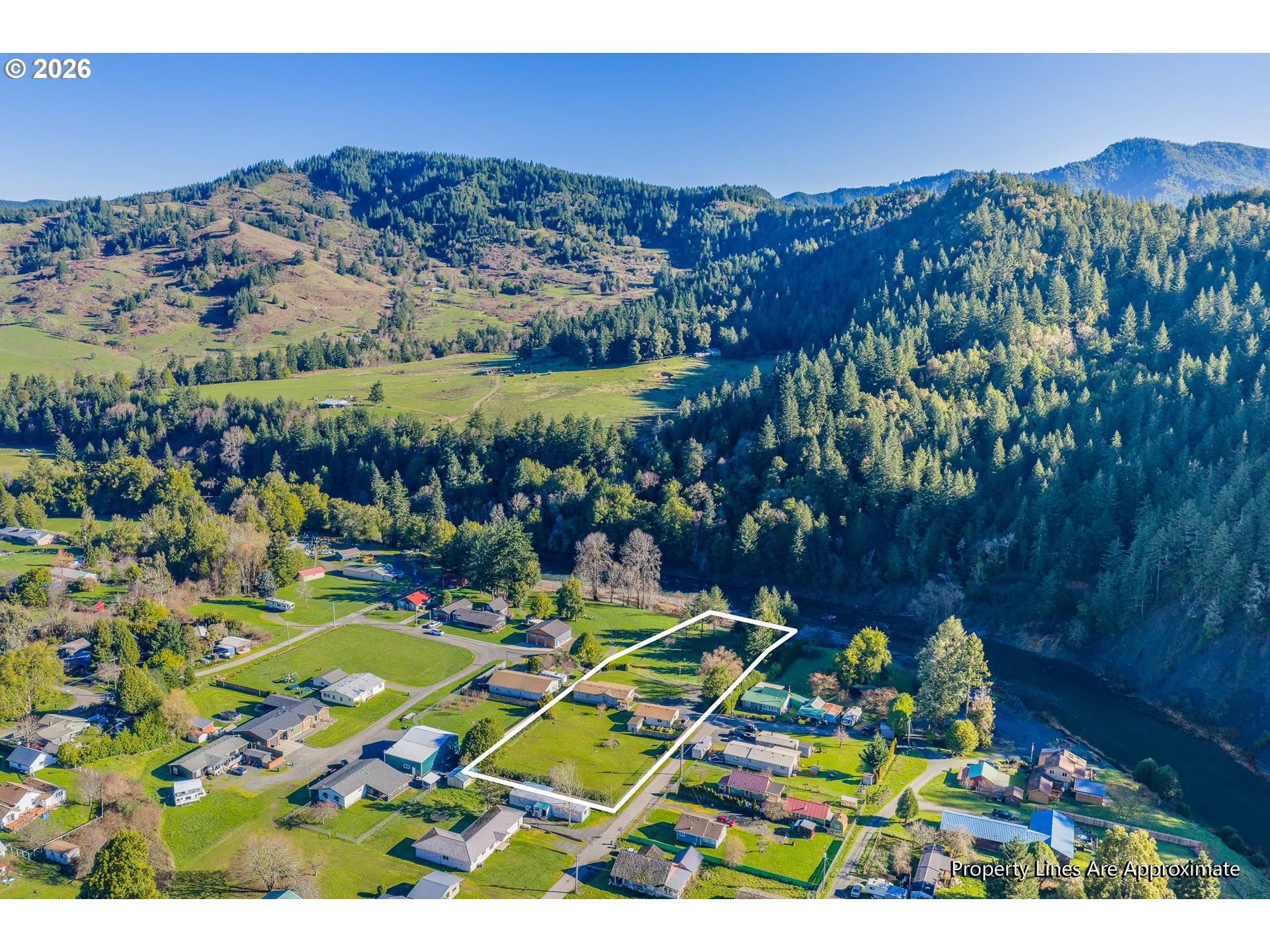 173 E DATE ST, Powers, OR 97466