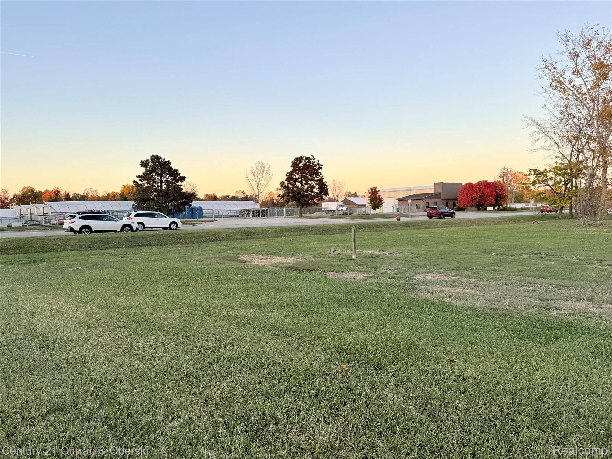 Romulus, MI 48174,4444 Eureka RD