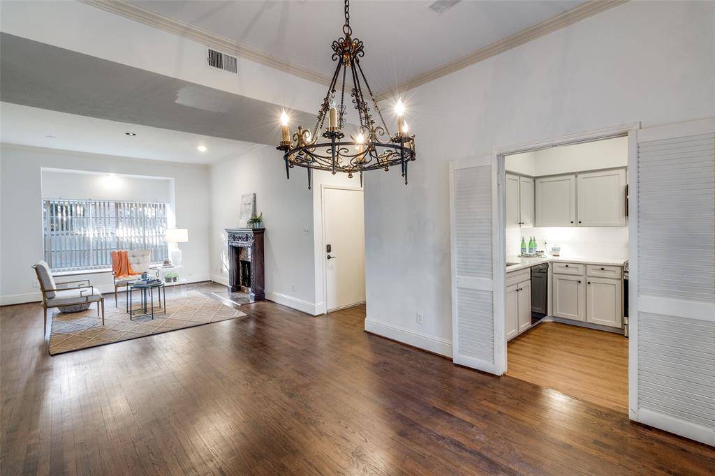 Dallas, TX 75230,10416 High Hollows Drive #232