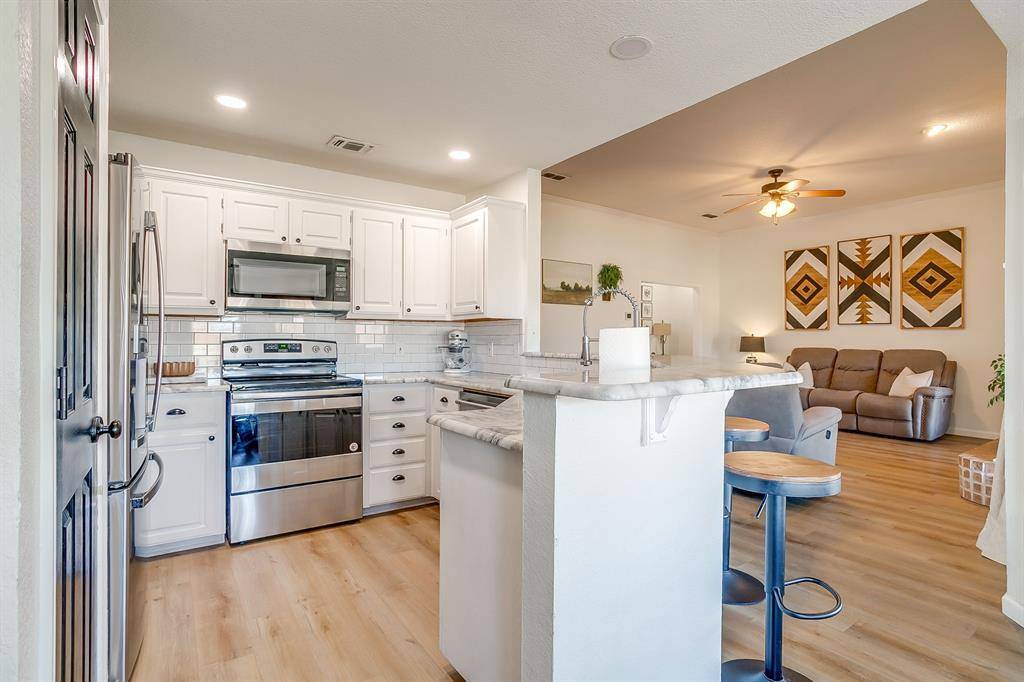 Joshua, TX 76058,940 County Road 909