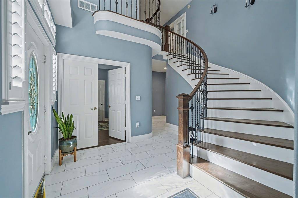 Desoto, TX 75115,605 Ten Mile Drive