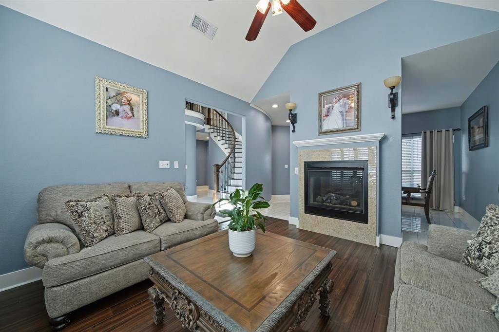 Desoto, TX 75115,605 Ten Mile Drive