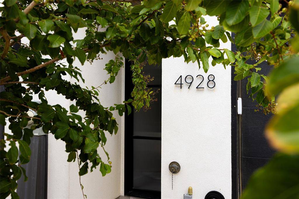 The Colony, TX 75056,4928 Blaynes View Road