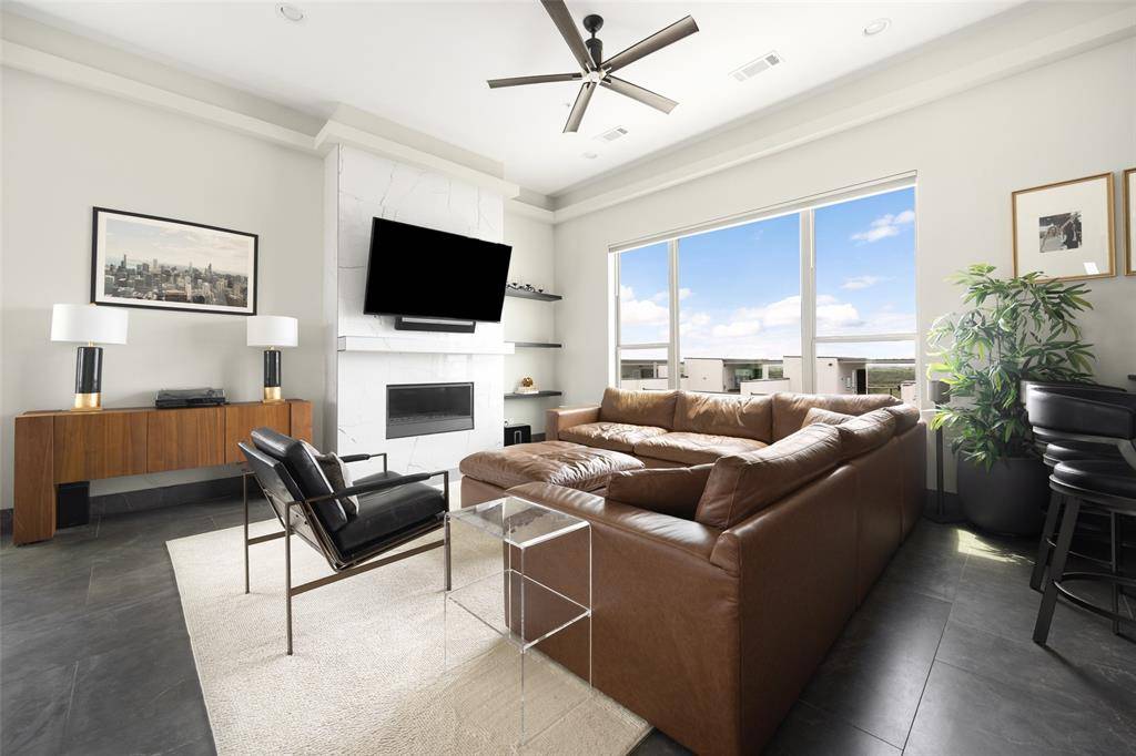 The Colony, TX 75056,4928 Blaynes View Road