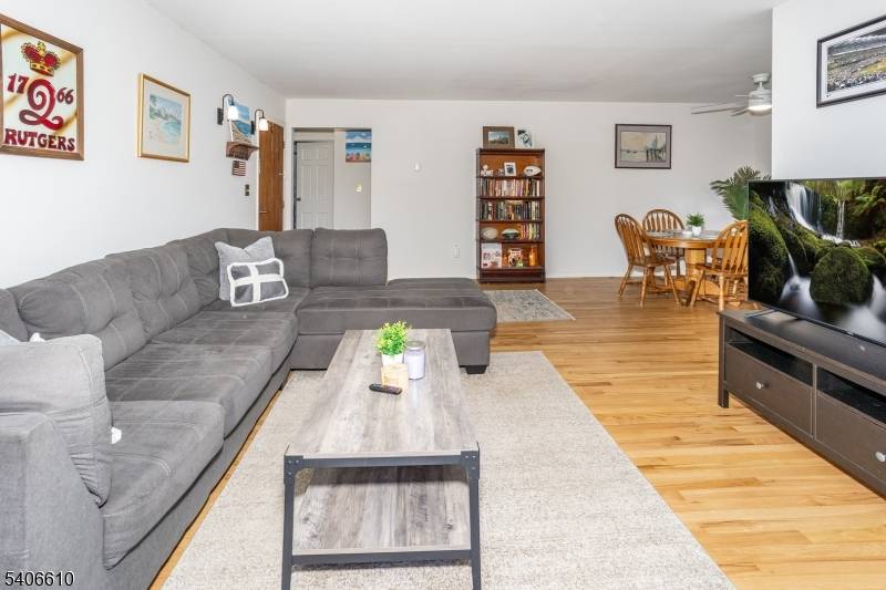 Morristown Town, NJ 07960,320 South Street #12