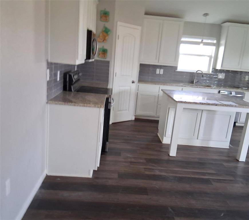 Terrell, TX 75160,207 E Mccoulskey Street