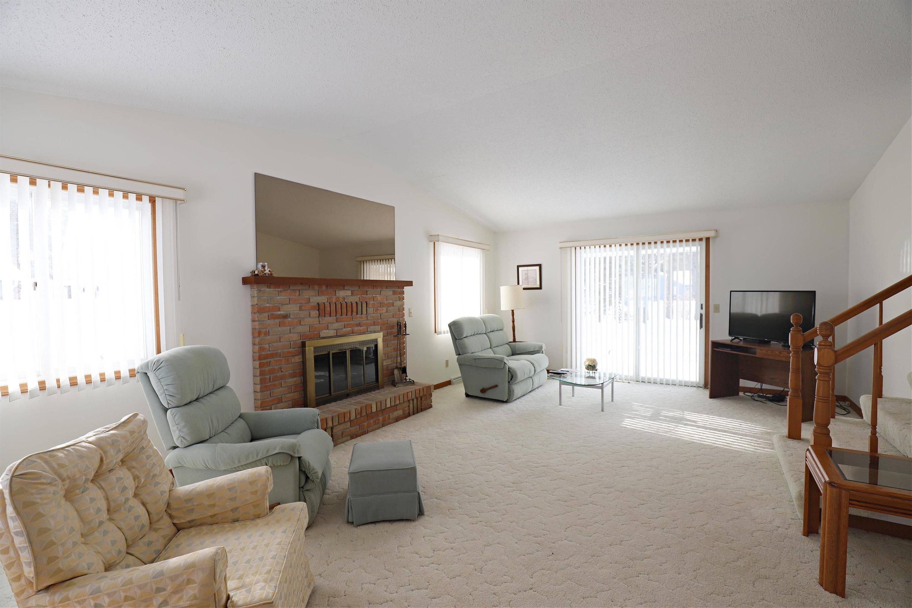 Au Gres, MI 48703,725 S Crescent AVE