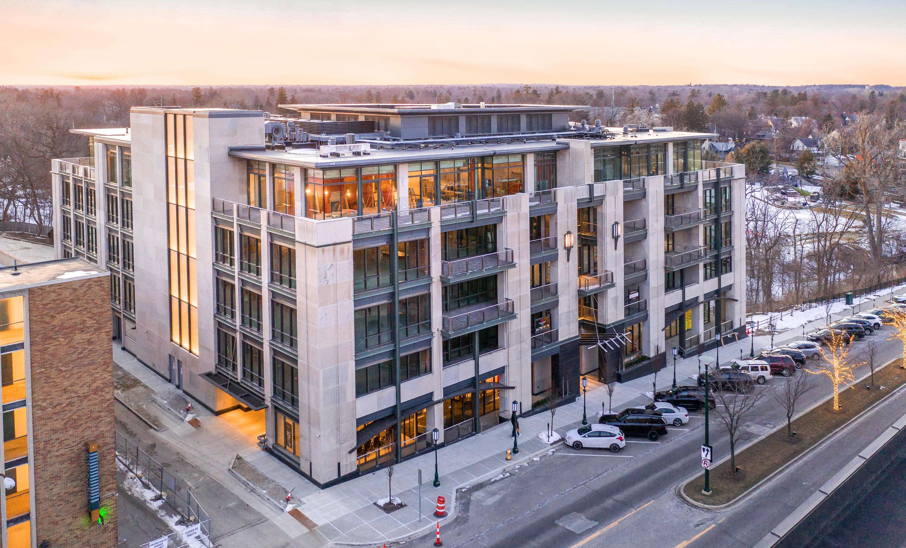 Birmingham, MI 48009,369 N Old Woodward AVE #206